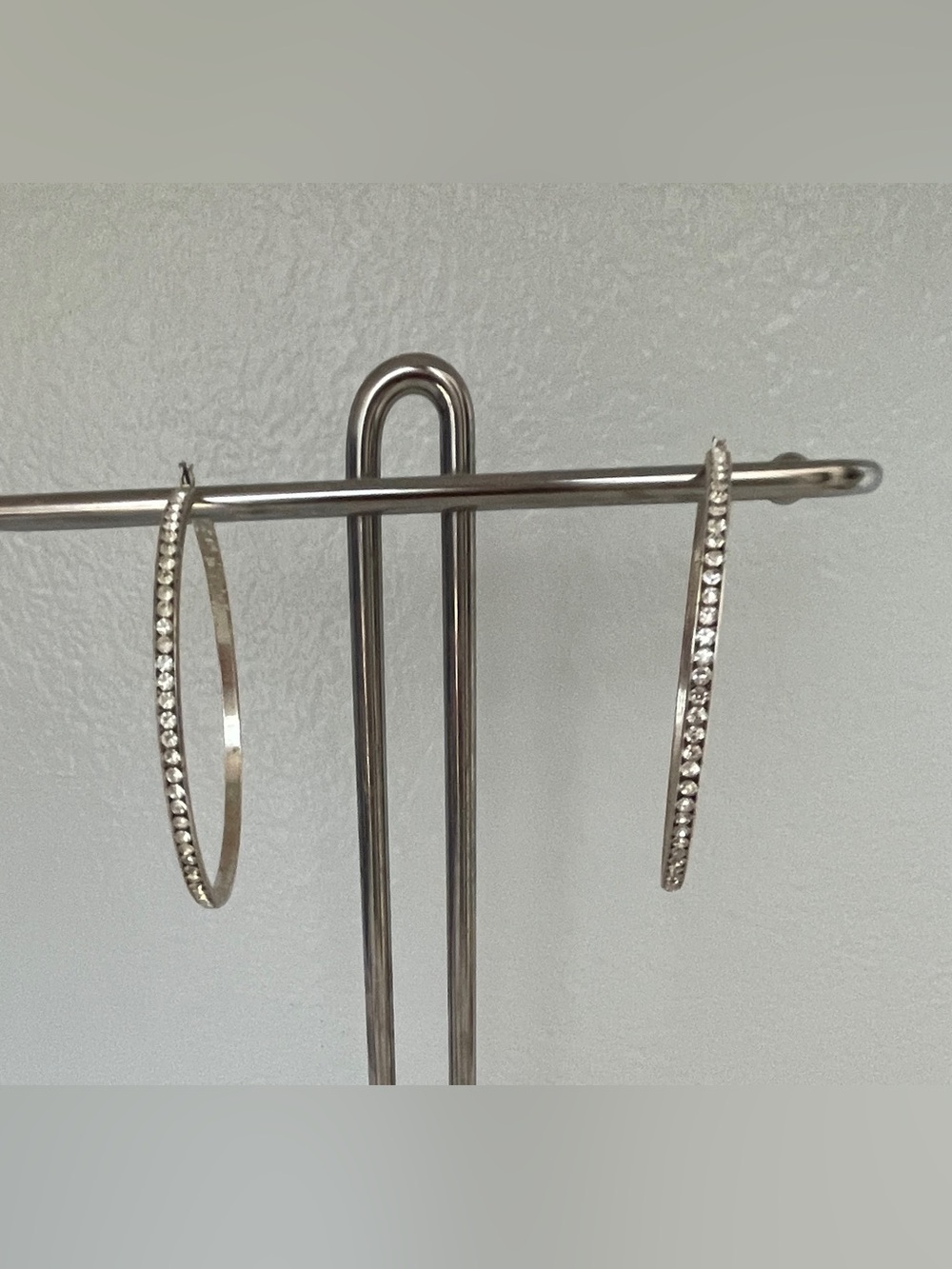 Big Hoops Earrings with Crystals